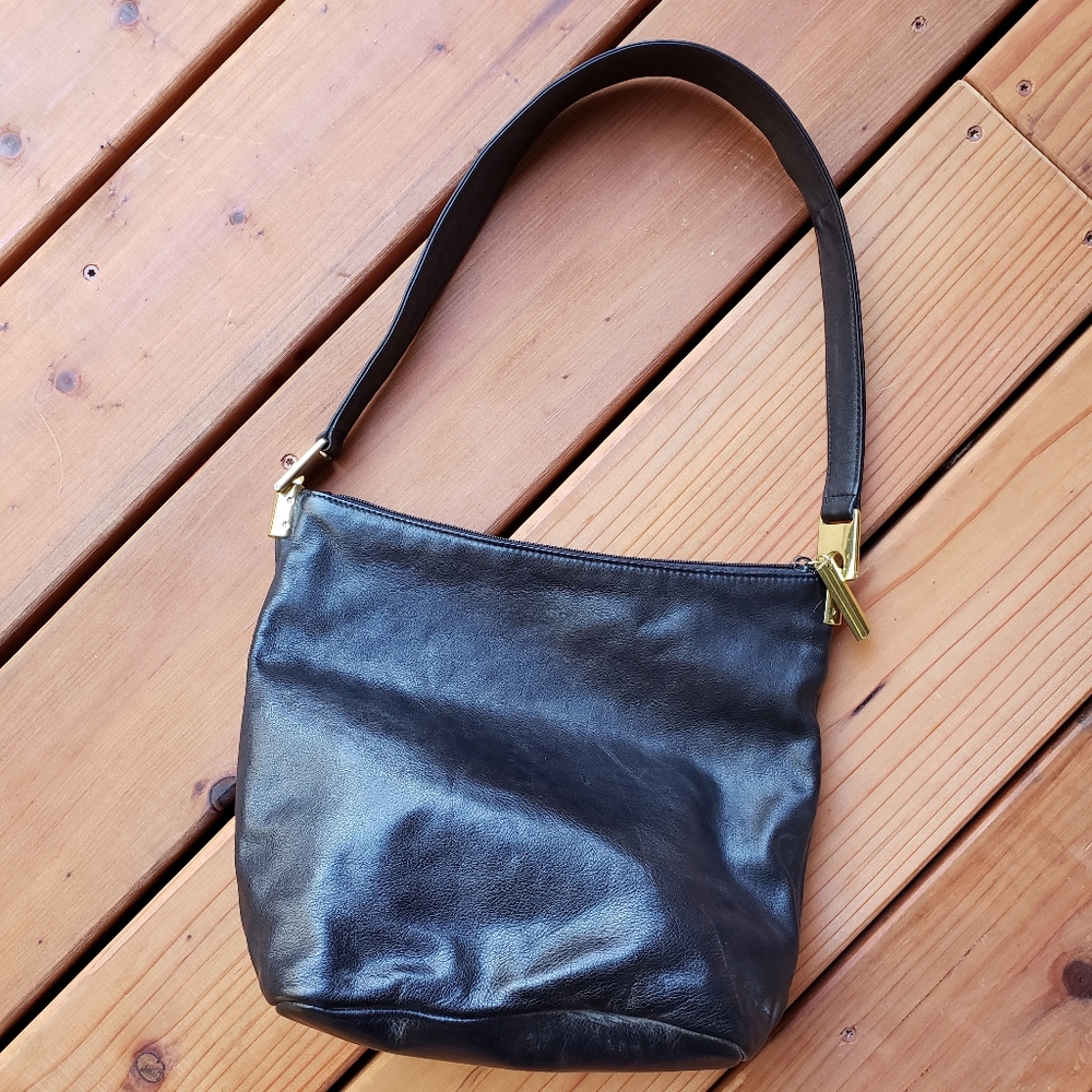 DKNY Black Leather Shoulder Bag - Picture 1 of 5